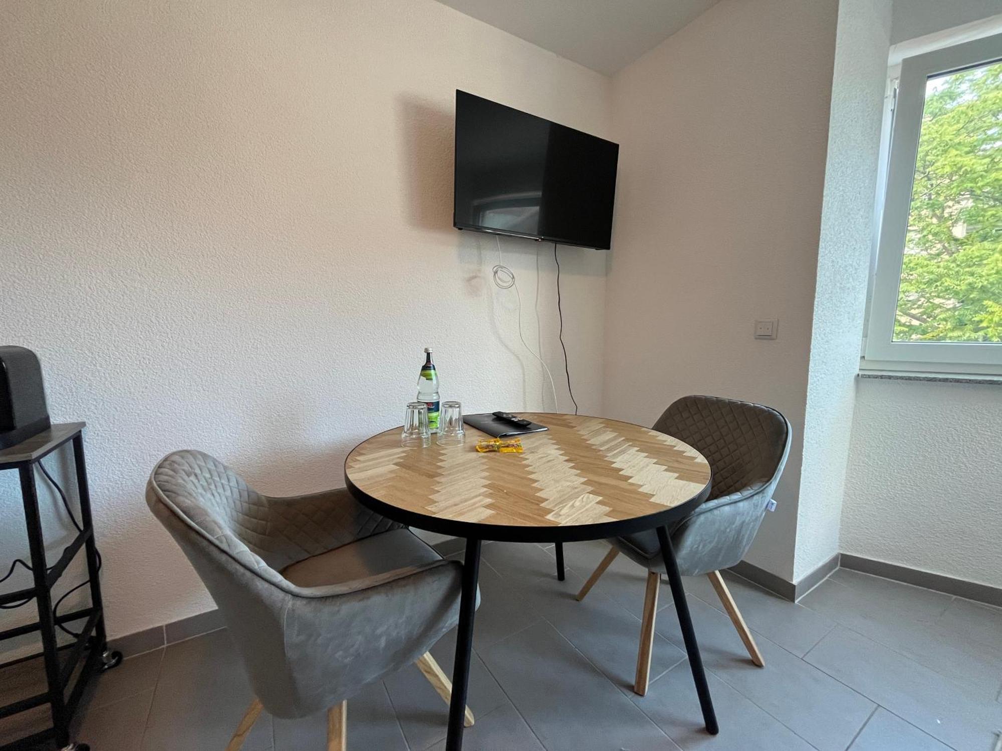 Simplex Apartments Am Europaplatz Karlsruhe Pokój zdjęcie